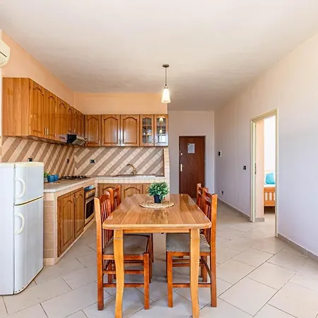 Appartement Radhima Res 8 - Two Bedroom, Sea View & Kitchen *